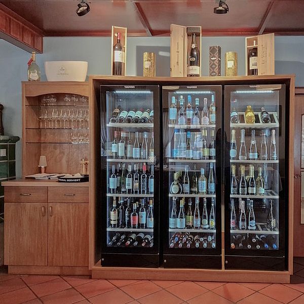 Weinregal, Vinothek, Ladenbau, Weinregal nach Maß