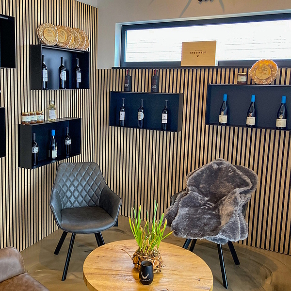 Weinregal, Vinothek, Ladenbau, Weinregal nach Maß